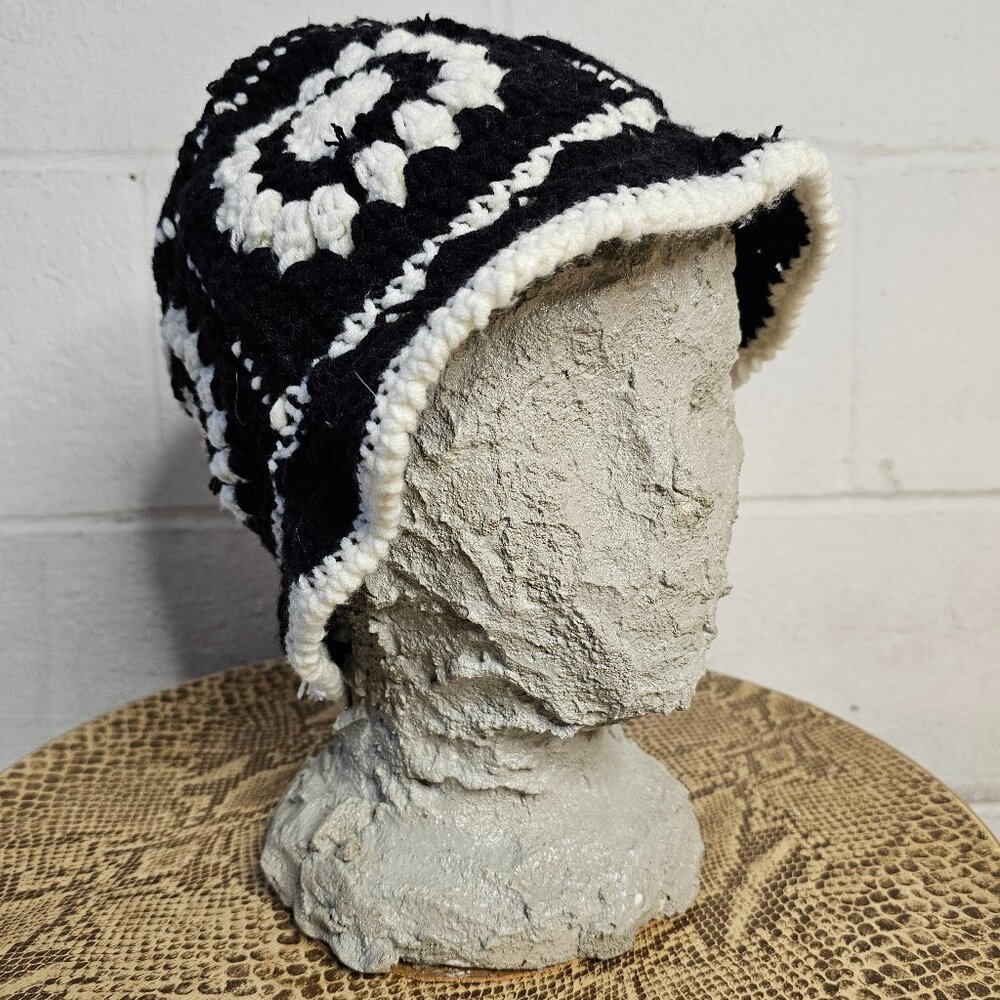 Cottagecore Poetcore Goth Indie Girly Handmade Black & White Knit Bucket Hat